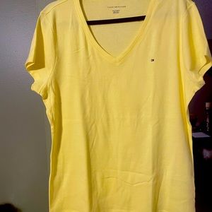 XXL Tommy Hilfiger yellow shirt